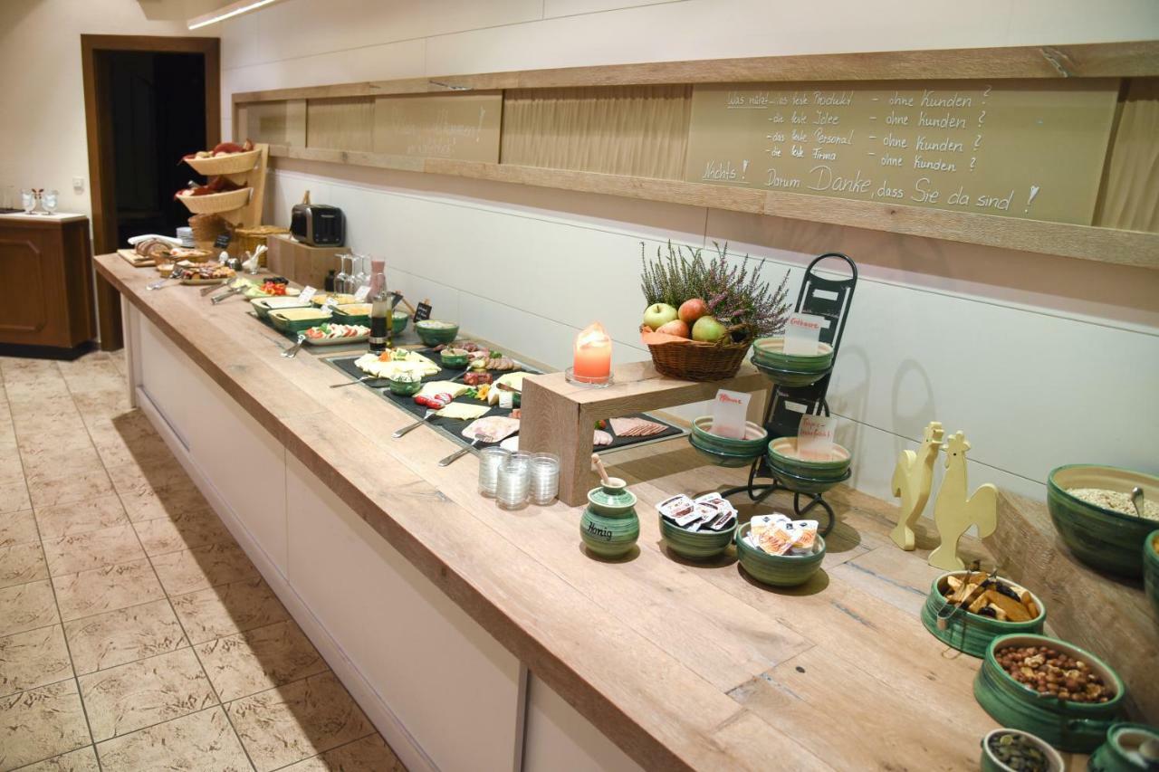 Hotel & Restaurant Waldblick พูลสนิทซ์ ภายนอก รูปภาพ