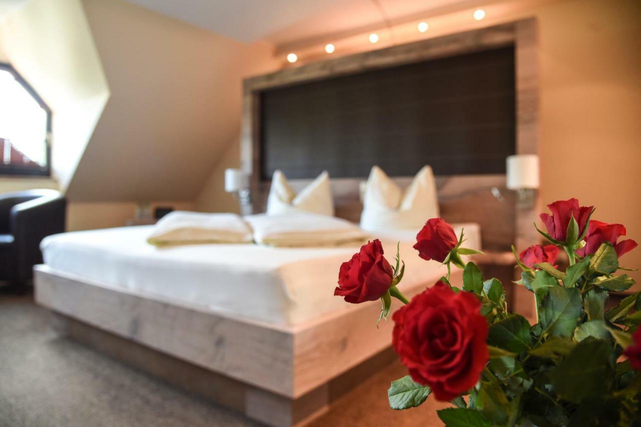 Hotel & Restaurant Waldblick พูลสนิทซ์ ภายนอก รูปภาพ